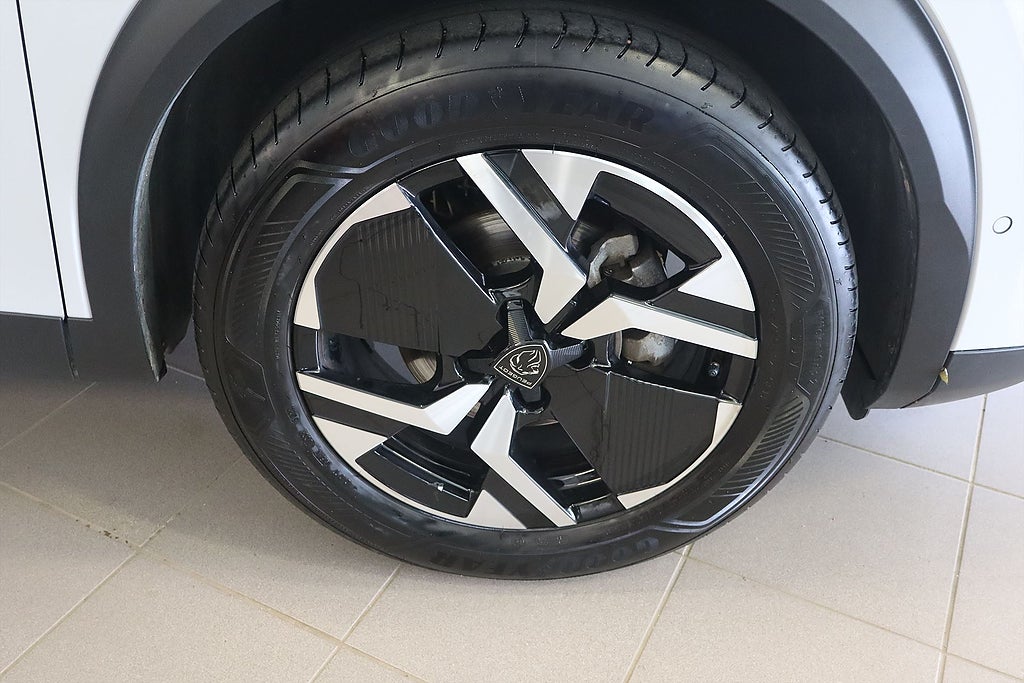 Bild på Peugeot 2008 GT 1.2 PT 130hk Aut - B-KAMERA, CARPLAY, NAVI