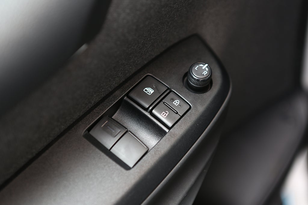 Toyota Yaris 1,5 VVT-i Hybrid CVT Active 5D Dragkrok 2020