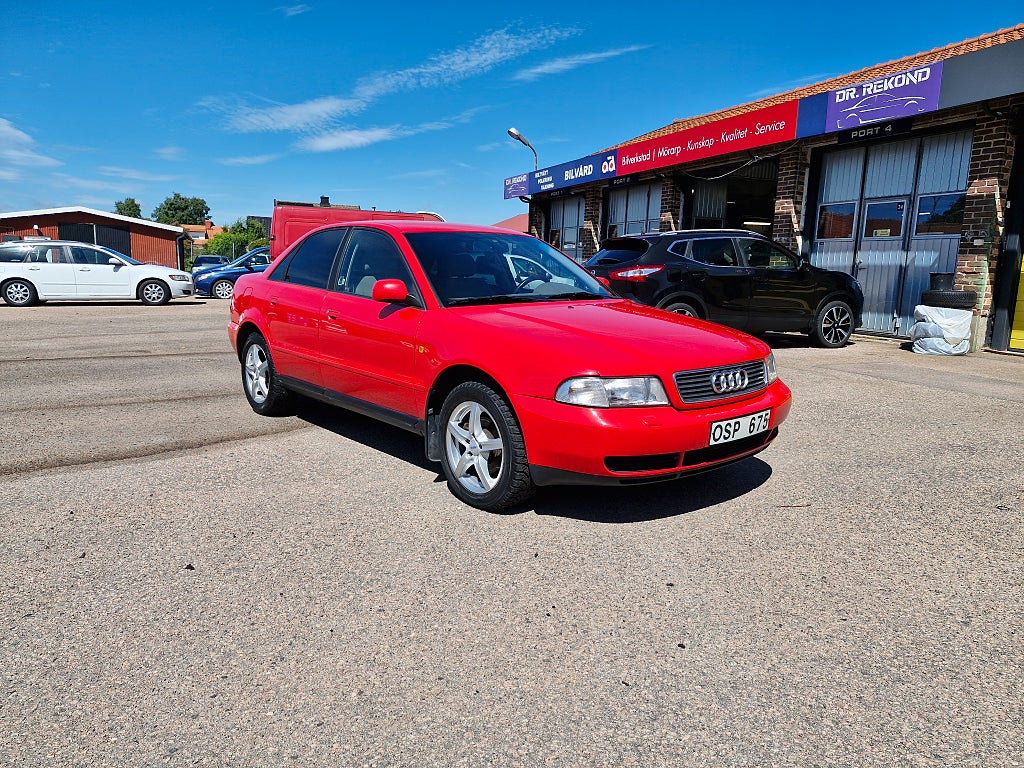 Audi A4 Sedan 1.8 Ambition