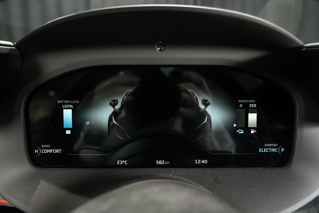 Gallery image 13 of 16