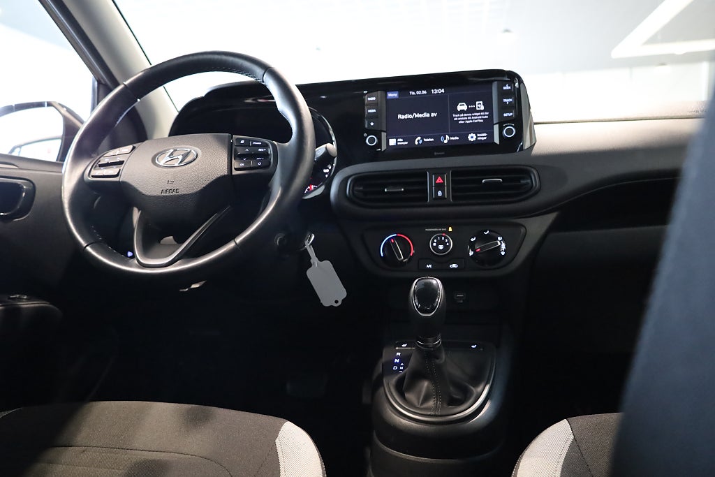 Hyundai i10 1.0 blue AMT Essential CarPlay Rattvärme Leasbar 2022