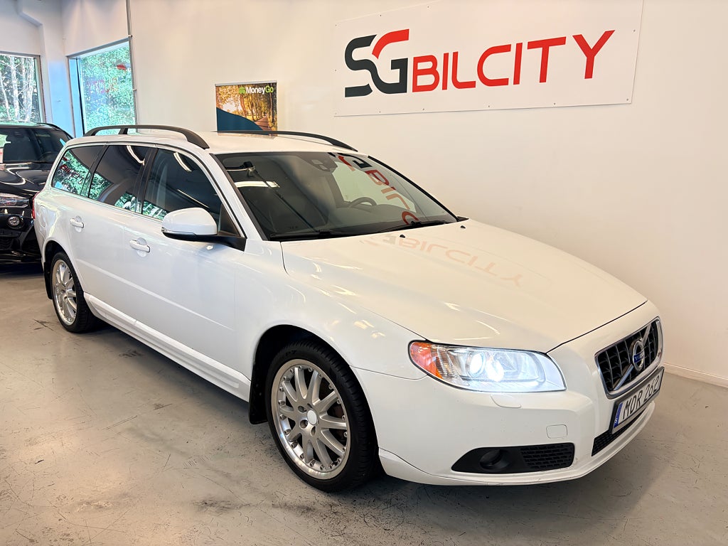 Volvo V70 T4F MOMENTUM  AUTOMAT DRAGKROK