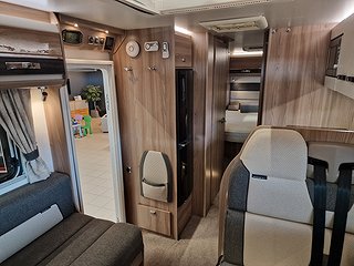 Husbil-halvintegrerad Swift Toscane 794 EQ 8 av 17