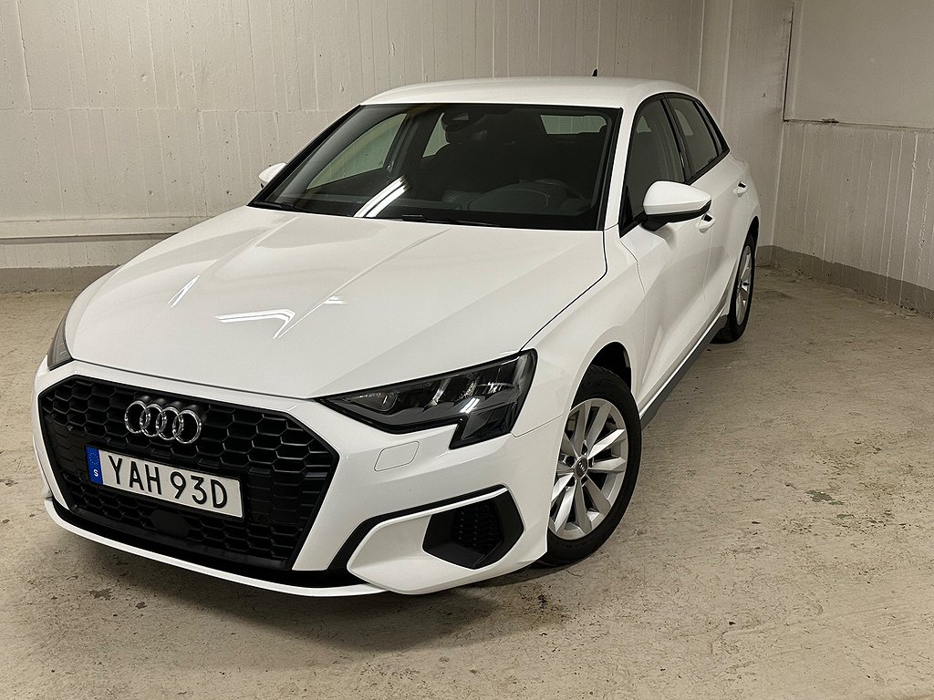 Audi A3 Sportback 35 TFSI Cockpit/ CarPlay/ Sportstolar