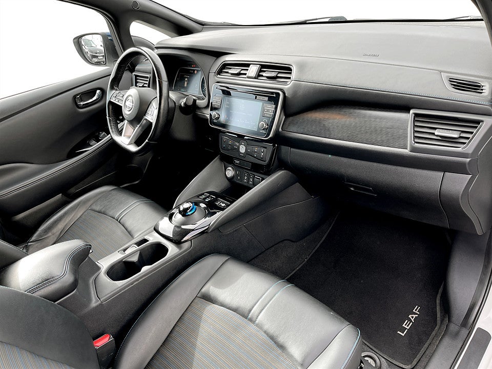 Bild på Nissan Leaf Tekna 40kWh 150hk Aut B-KAMERA P-SENSORER