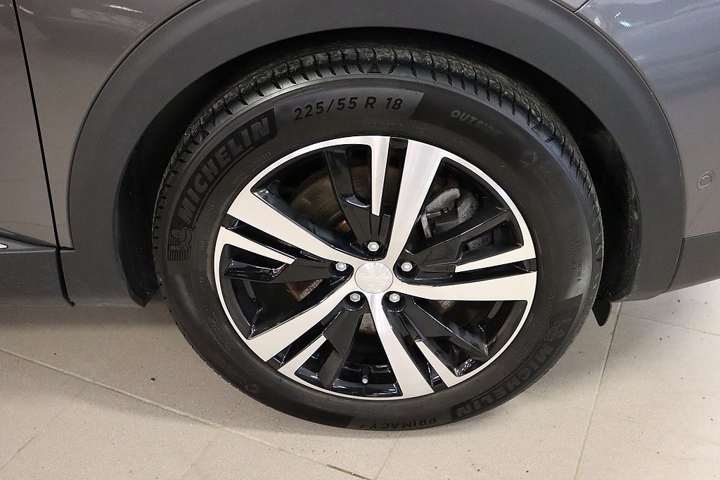 Bild på Peugeot 3008 GT HYBRID4 300hk Aut AWD - B-KAMERA