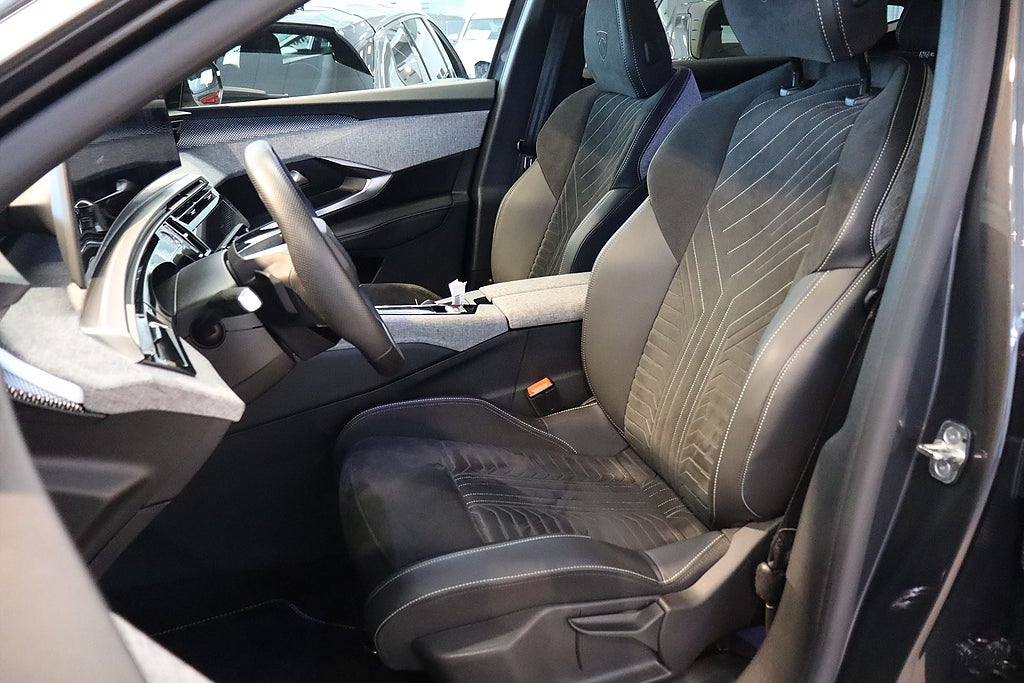 Bild på Peugeot 3008 GT Hybrid 136hk Aut - B-KAMERA,CARPLAY,NAV