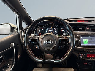 Kia Ceed cee’d GT 1.6 Dragkrok/Pano/Kamera/S&V-hjul/Rattvärme – bild 9