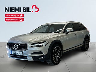 Volvo V90 Cross Country D5 AWD Polestar Drag Dvärmare HuD B&W-ljud Panorama S&V – bild 1