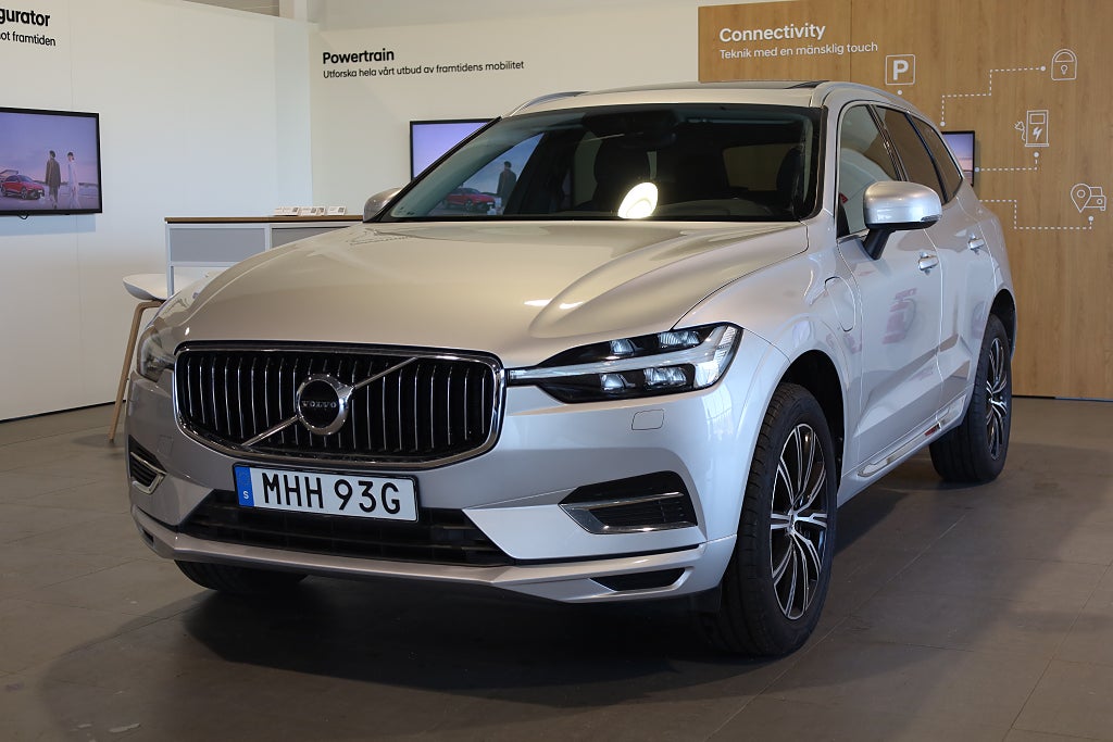 Volvo XC60 Recharge T6 AWD AUT Inscription Exp Pano H&K Leasbar 2021