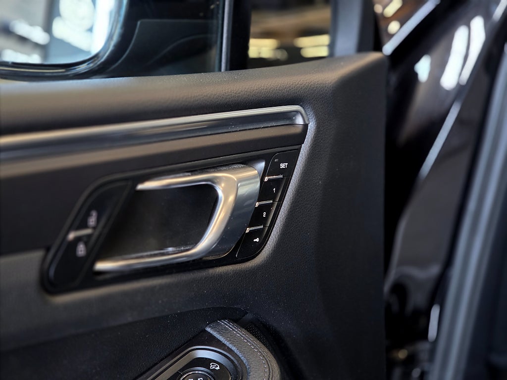 Porsche Macan PDK / Bose / Panorama / Drag / Värmare /
