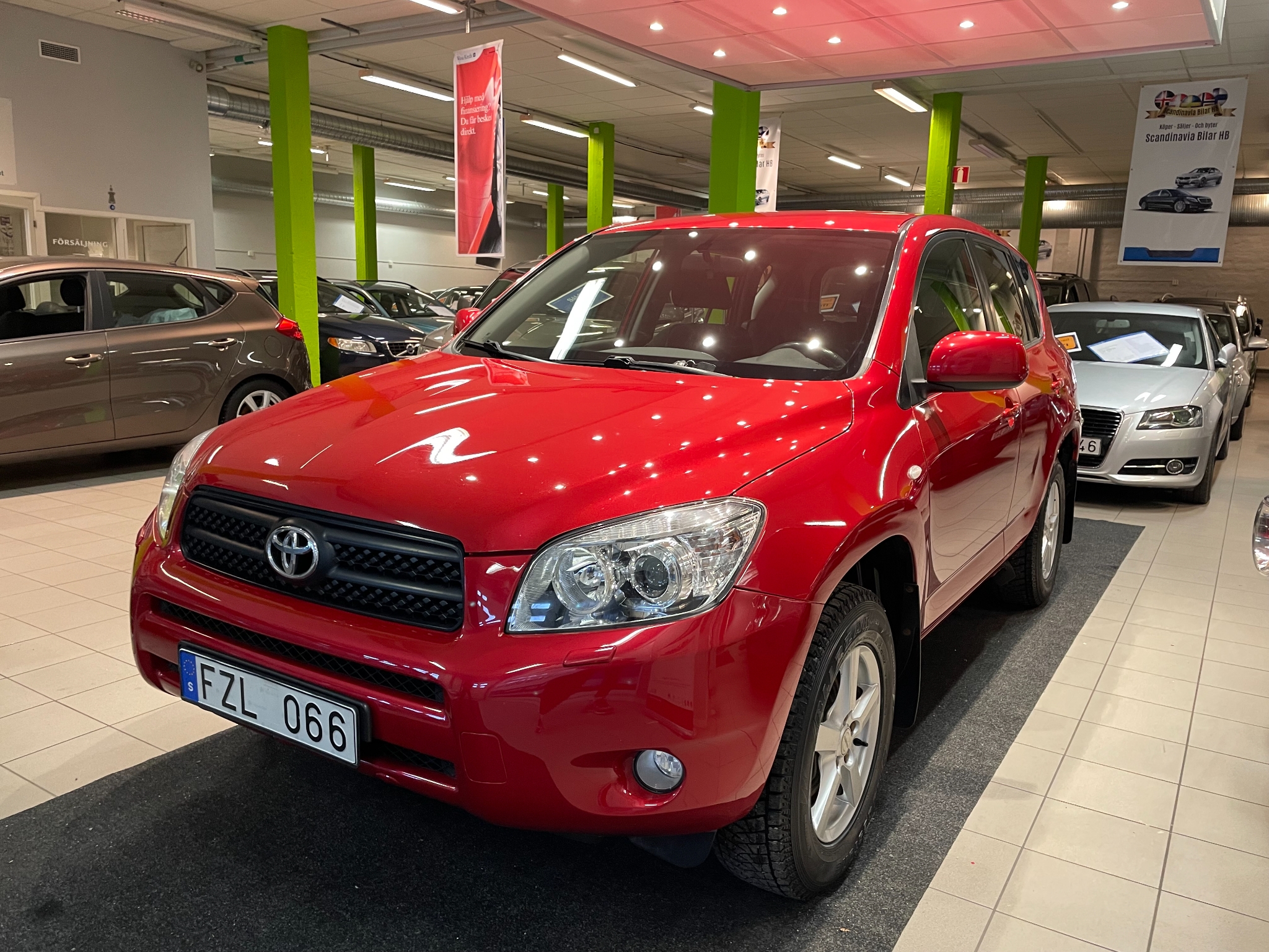 Toyota RAV4 2.0 VVT-i 4x4 Automat Endast 2007, bild 3/47