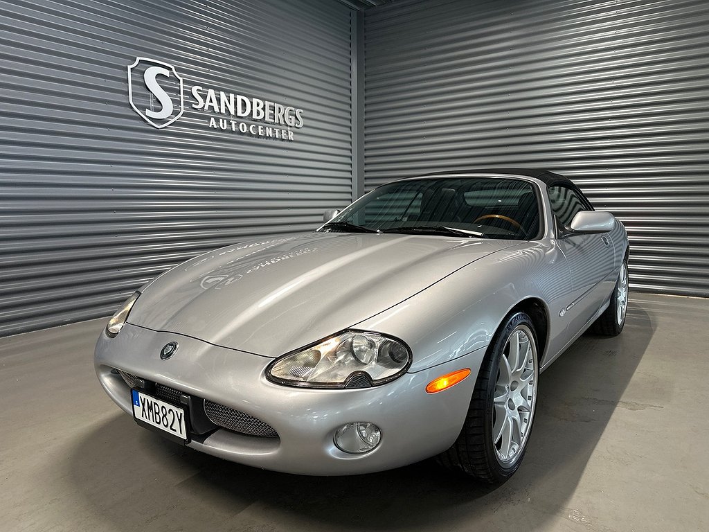 Jaguar XK 8 Convertible 4.0 V8 Alpine Skinn