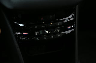 Halvkombi Peugeot 208 21 av 24