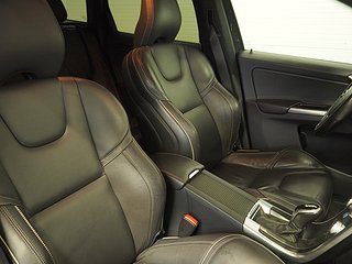 SUV Volvo XC60 11 av 20