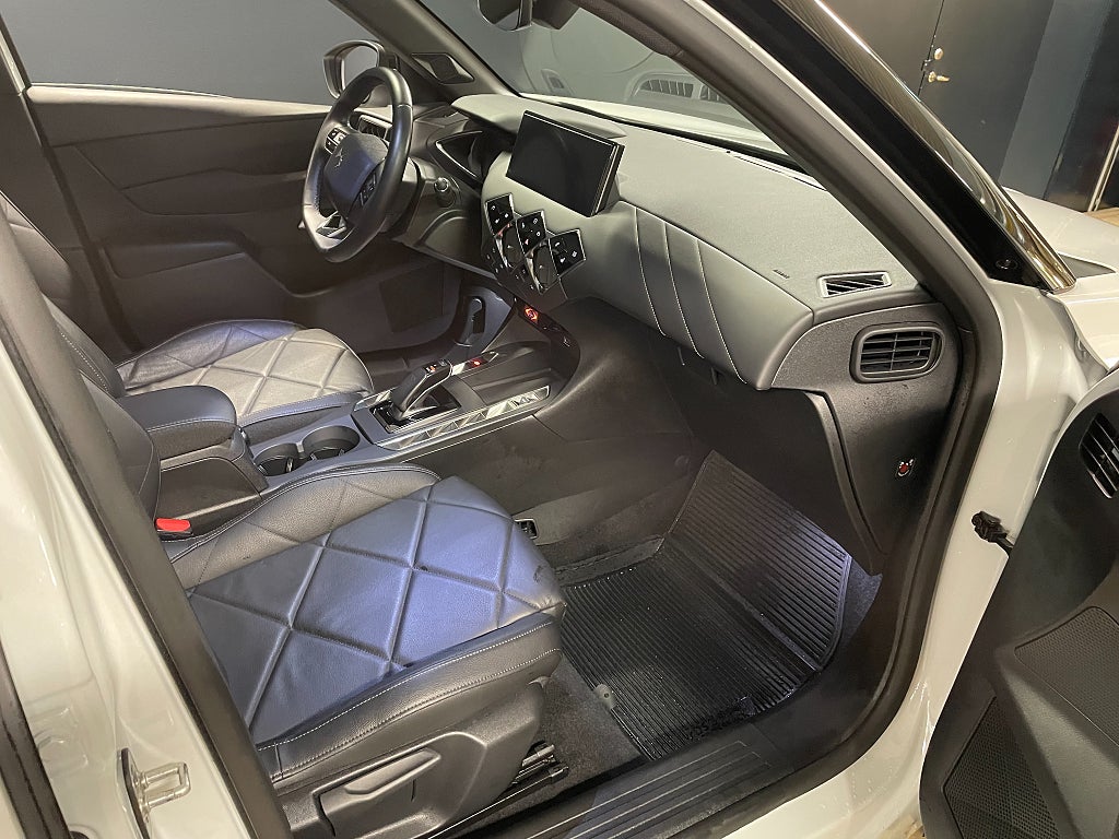 Bild på DS 3 Crossback E-Tense Exclusive 50kWh 136hk Aut - SKINN