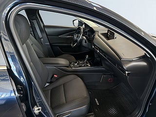 Mazda CX-30 2.0 e-SKYACTIV-G M Hybrid S&V hjul/M&K-värm/huD/Carplay – bild 10