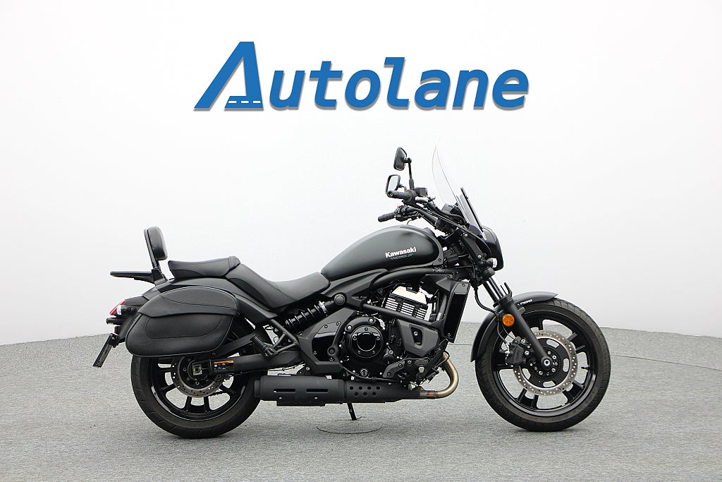 Kawasaki Vulcan 650 S* Sidoväskor Nyservad*