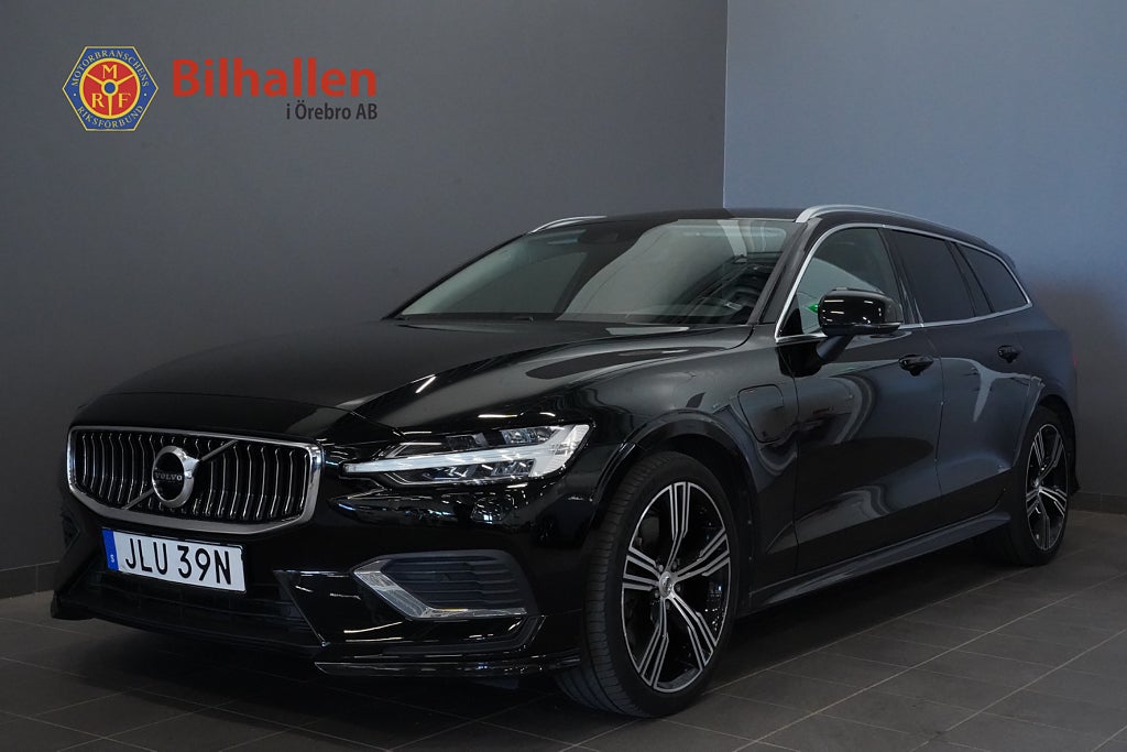 Volvo V60 Recharge T6 AWD Inscription Exp Drag VoC Värmare 19"