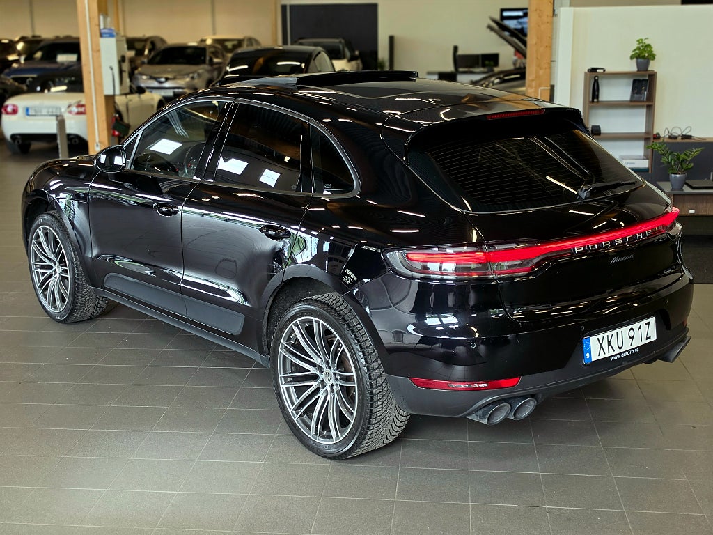 Porsche Macan PDK / Bose / Panorama / Drag / Värmare /