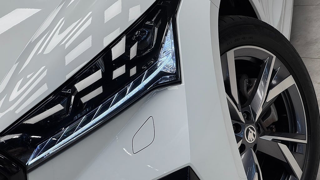 Skoda Enyaq 2023 - miniatyr 18