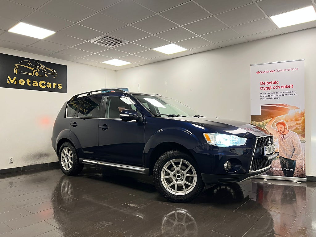 Mitsubishi Outlander 7-Sits 2.4 170hk AWD Business|Drag|Skinn|Nyserv|P-senso