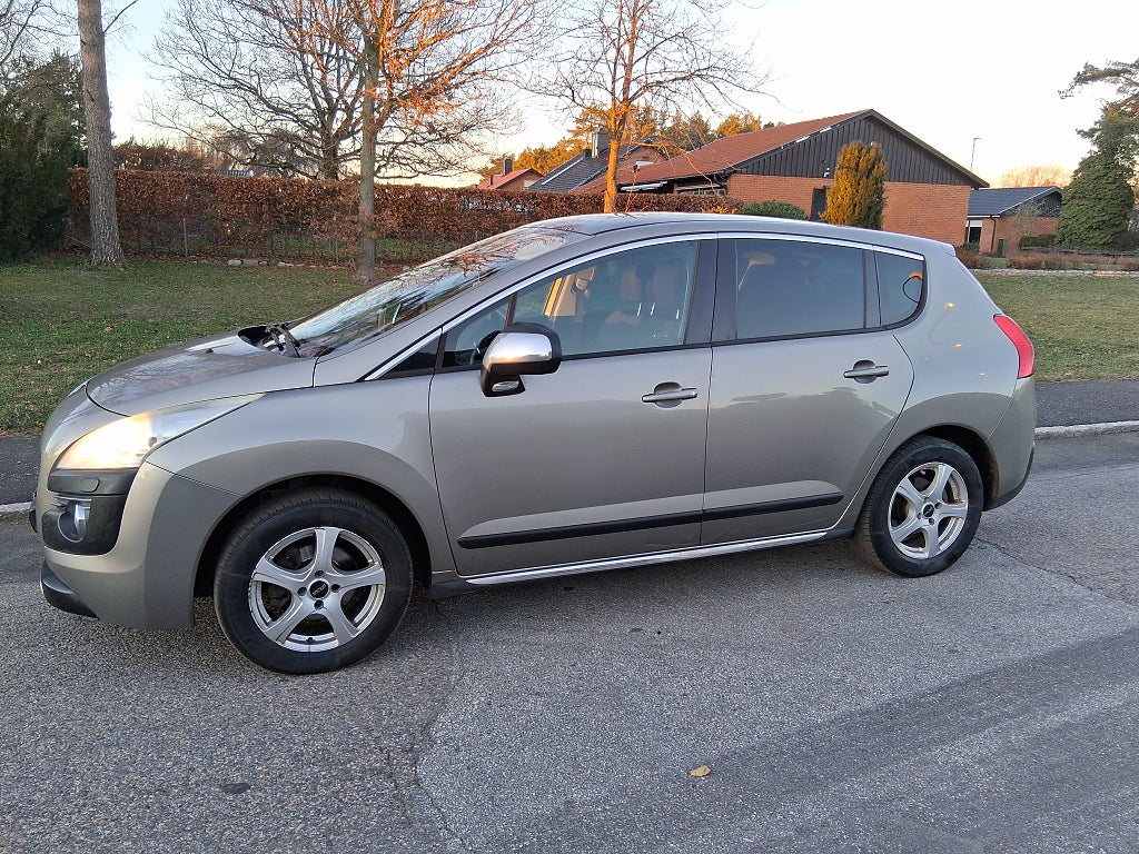 Peugeot 3008 1.6 HDi FAP EGS 