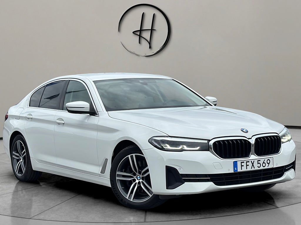 BMW 530e 292hk Sedan 1Ägare Skinn 360°Kamera H/K Facelift*SE-UTR