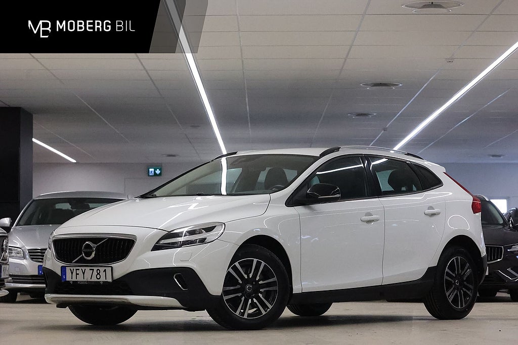 Volvo V40 Cross Country D2 120hk Momentum Navi Bluethooth PDC