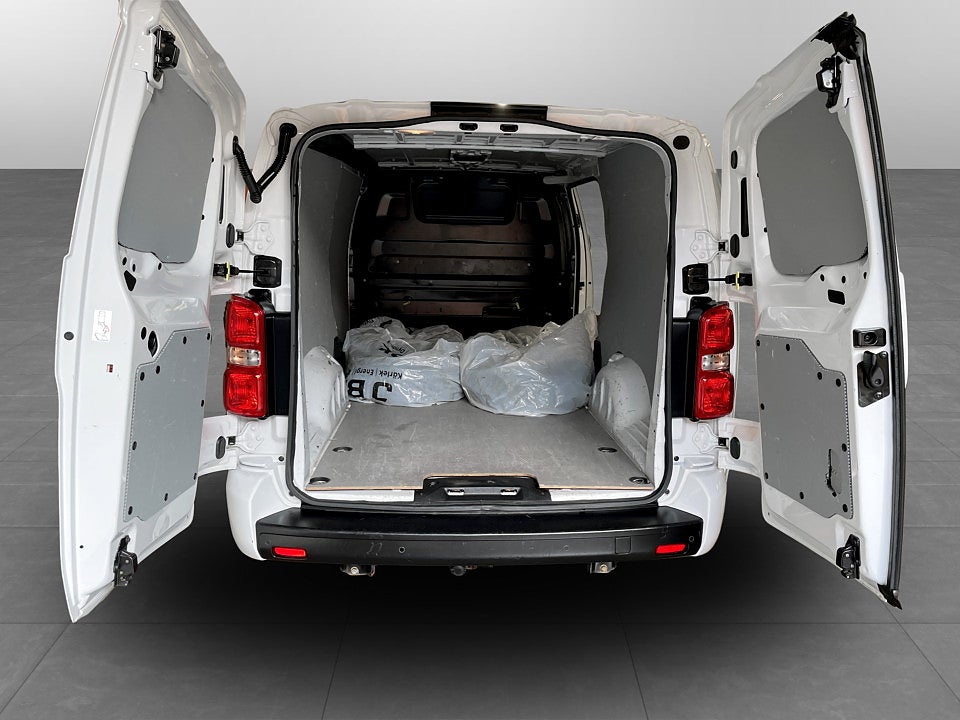 Bild på Peugeot Expert PRO+ 2.0 BHDi 180hk Aut L3 KAMPANJRÄNTA 3,99%