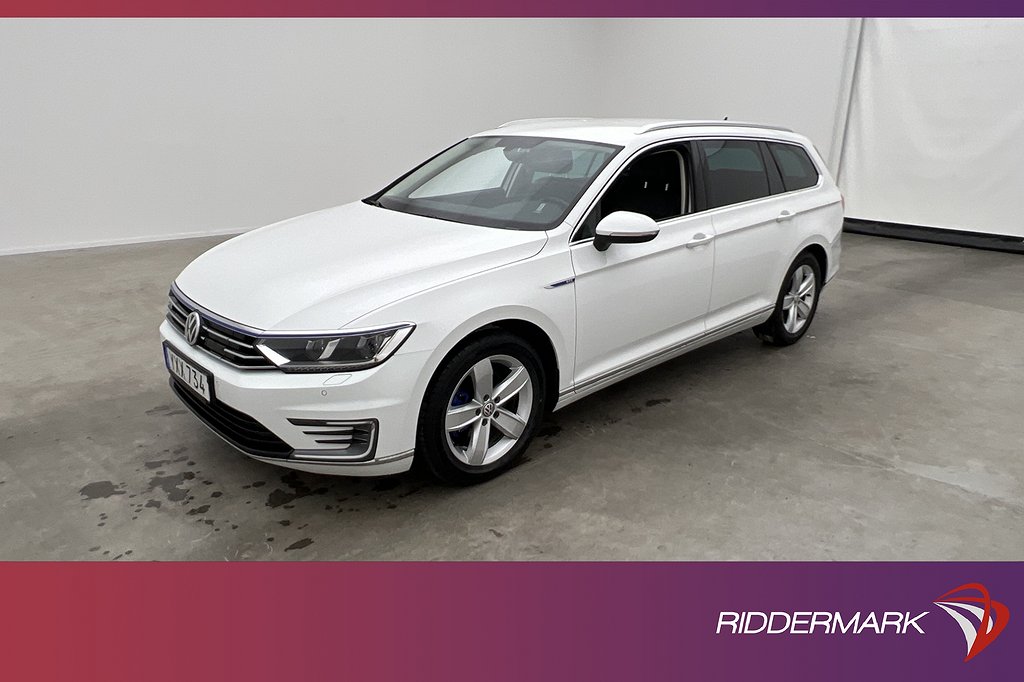 Volkswagen Passat GTE 218hk Executive P-Värm Skinn Sensorer