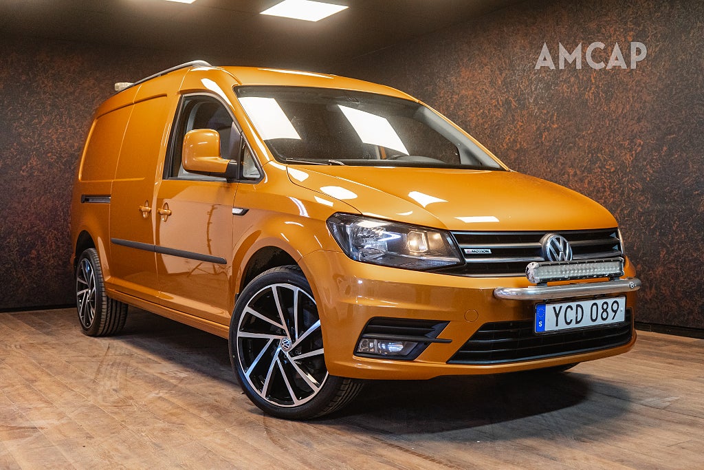 Volkswagen Caddy Maxi 2.0 TDI 4M | X2 Dörrar | Värm | Blixtljus | 19"