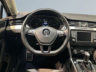 Volkswagen Passat Alltrack 2.0 TDI Alltrack 240hk AWD Drag Kamera Dvärm SoV
