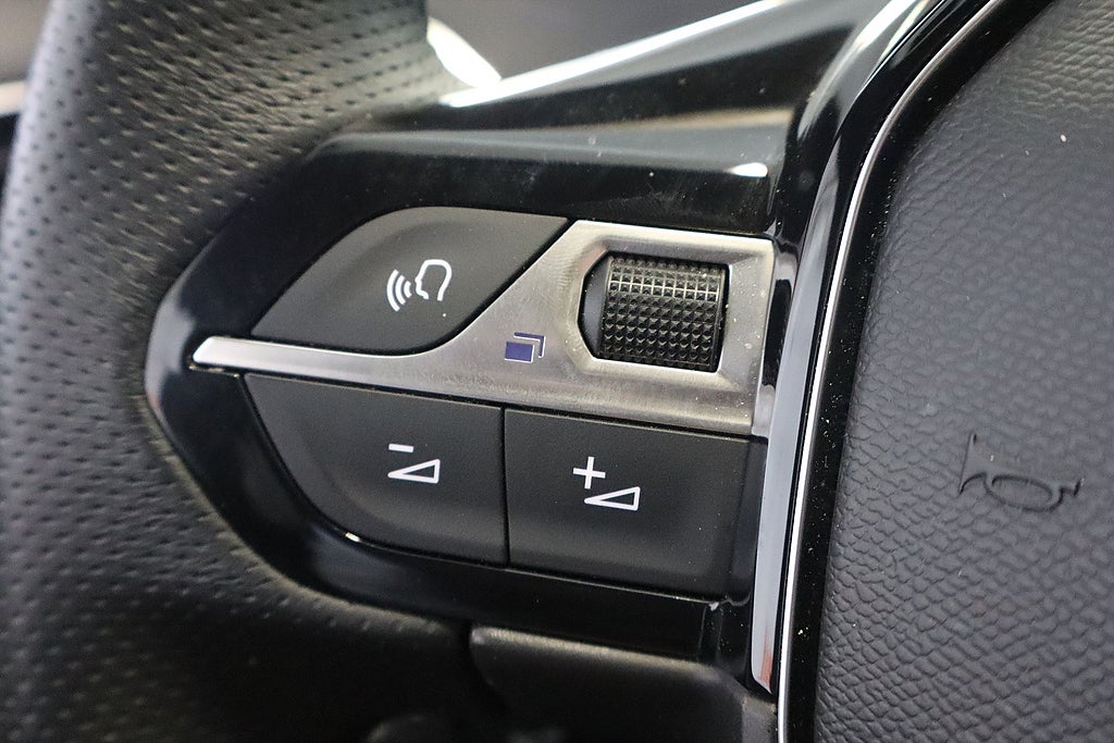 Bild på Peugeot 3008 GT 1.2 PT 130hk Aut - B-KAMERA, EN ÄGARE