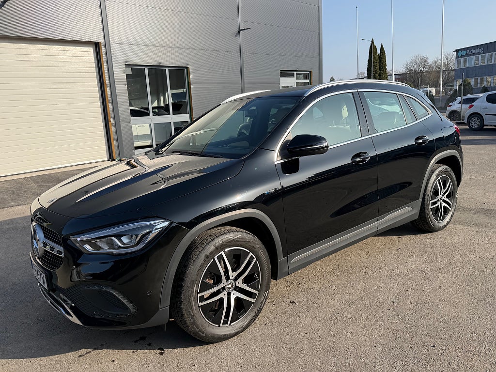 Mercedes-Benz GLA 250 e 8G-DCT Navi/Euro 6 218hk