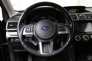 SUV Subaru Forester 17 av 25