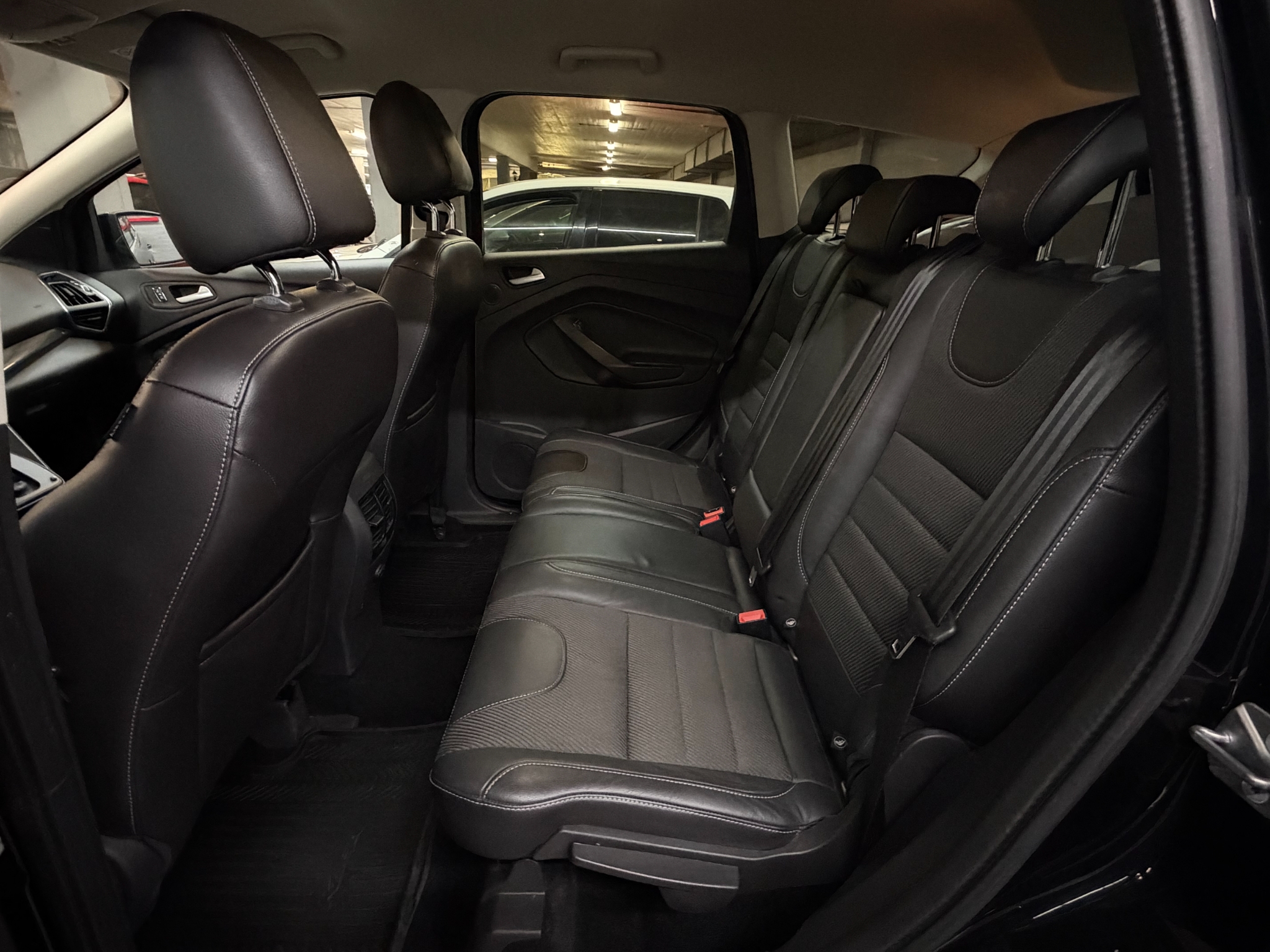 Ford Kuga 2015, photo 7/41