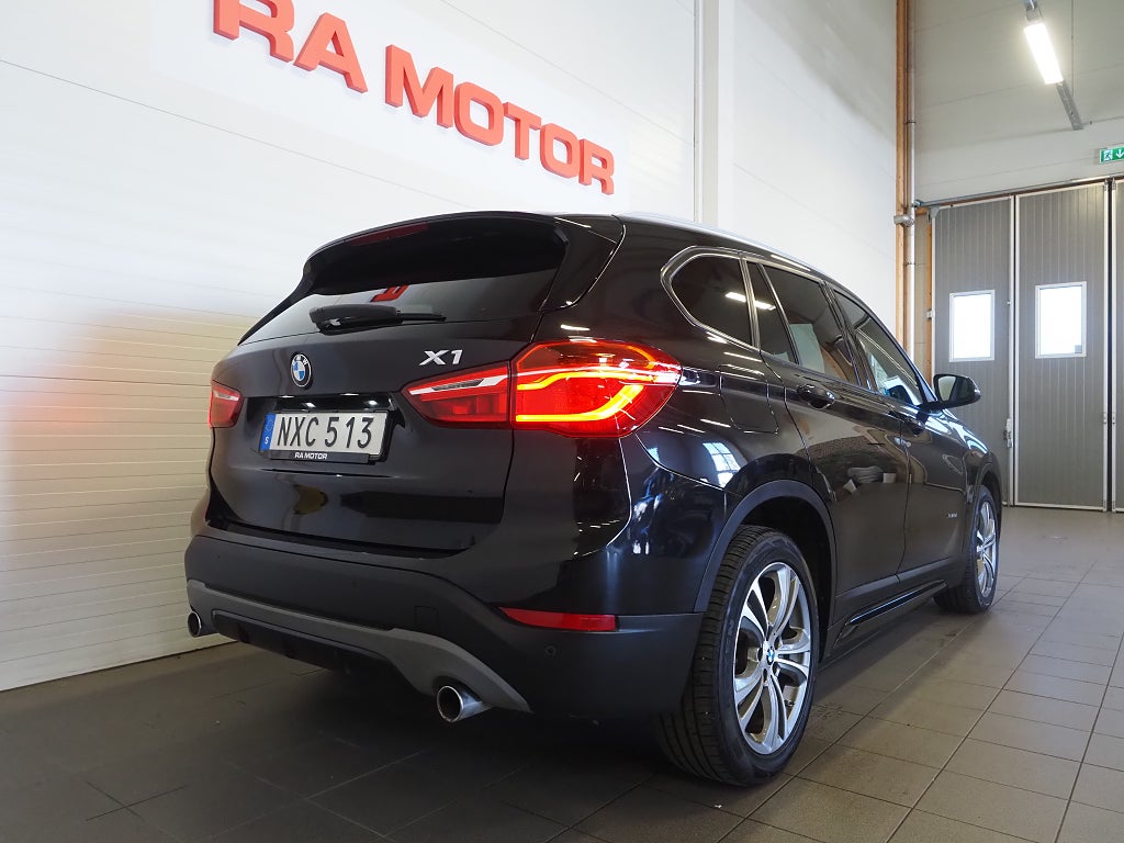 BMW X1 xDrive20d 190hk Steptronic Sport line PDC Motorvärmare 2016