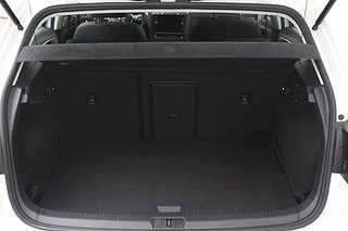 Halvkombi Volkswagen Golf 16 av 18