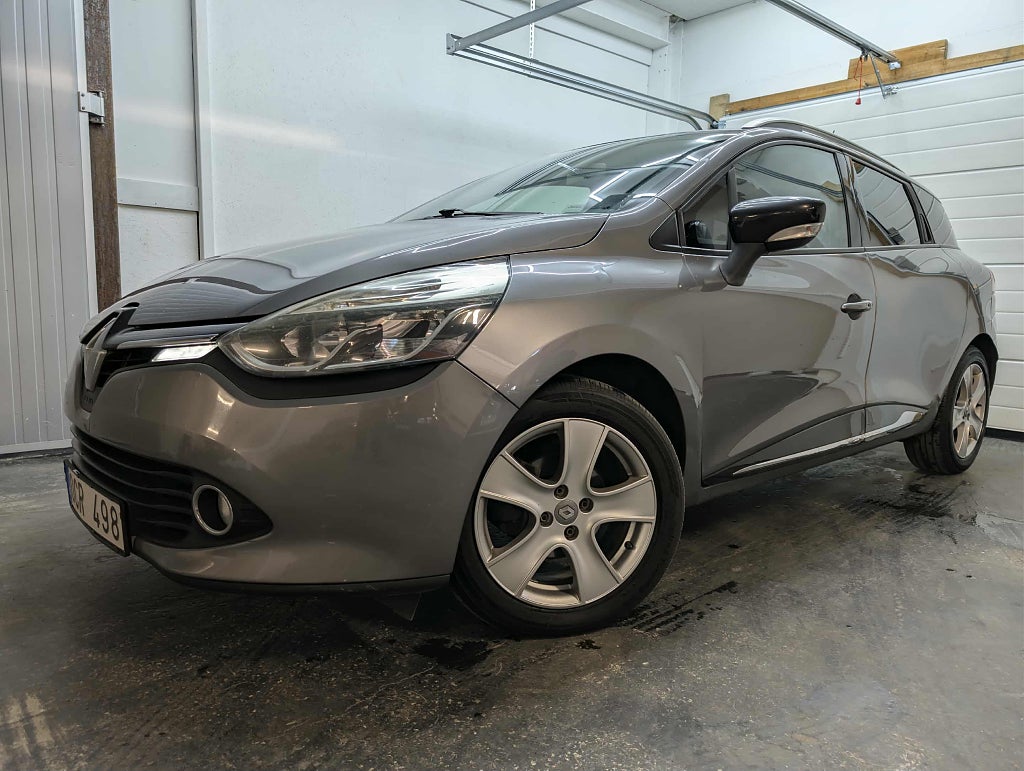 Renault Clio ST 0.9 TCe Euro 5/Navi/keyless/360kr/år i skatt