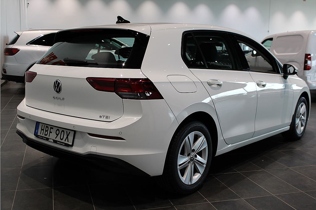 Bild på Volkswagen Golf 1.5 eTSI 150hk Aut - RATTVÄRME, ADAPTIV FARTHÅLLARE