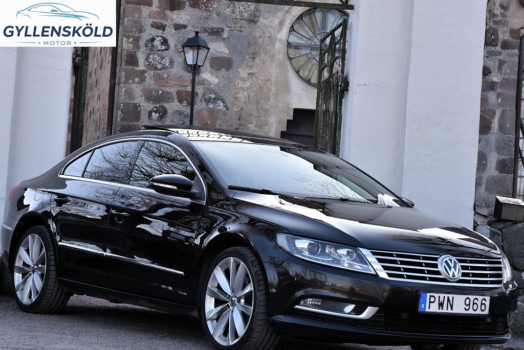 Volkswagen CC 2.0 TDI 4M | 1 ägare Panorama Dragkrok Värmare Dynaudio