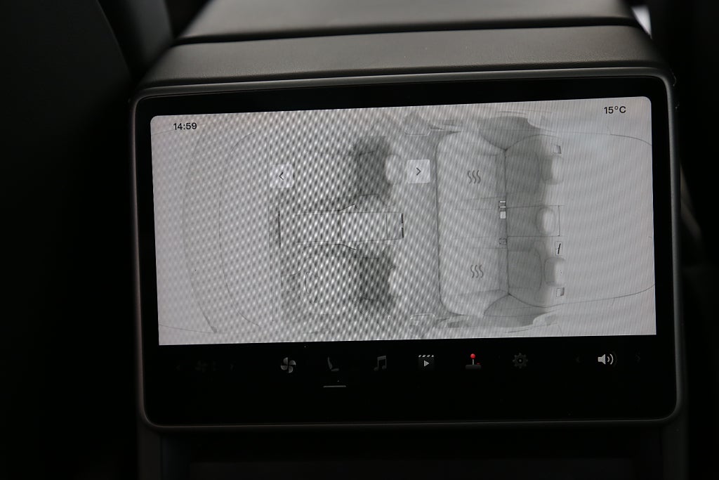 Tesla Model 3 Standard Range Highland Autopilot Panorama Facelift 2024
