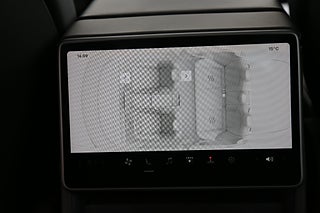 Sedan Tesla Model 3 26 av 31