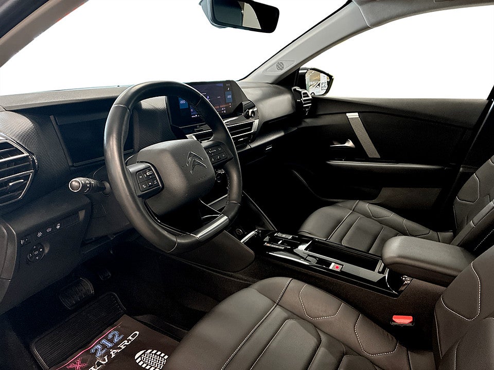 Bild på Citroën C4 Shine Exclusive 1.2 PT 130hk Aut B-KAMERA NAVI