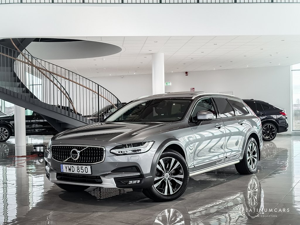 Volvo V90 Cross Country T5 AWD Inscription Pro 254hk / B&W