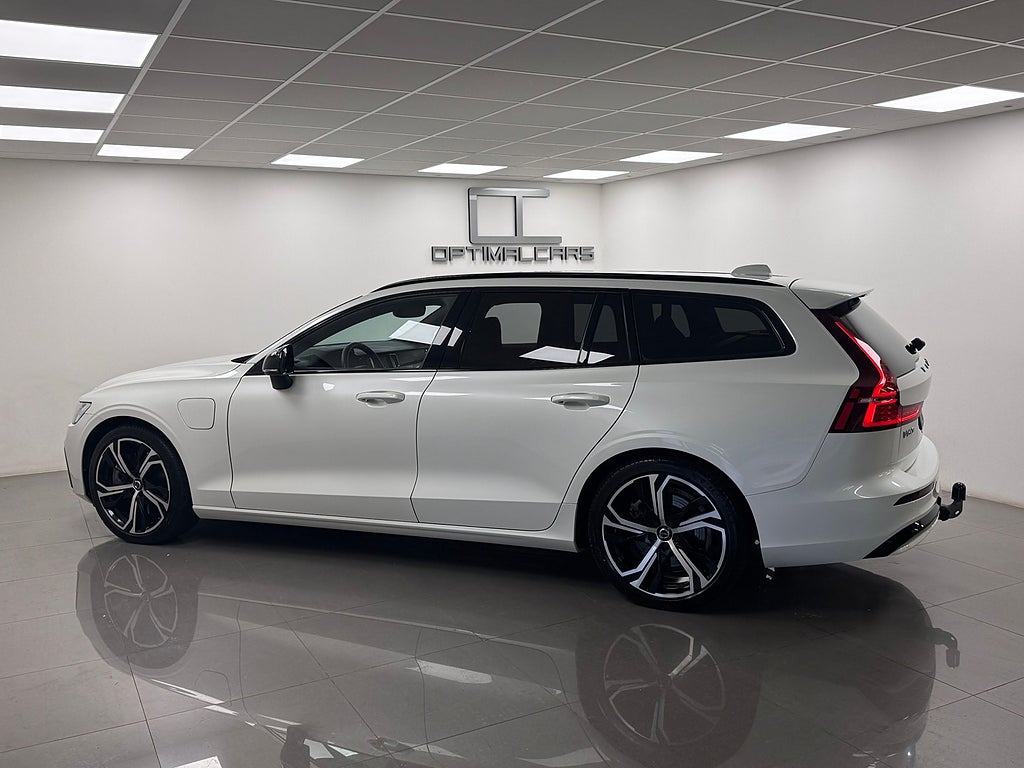 Volvo V60 Recharge T6 AWD R-Design Plus Dark EDT. MOMS Leasebar bild 11