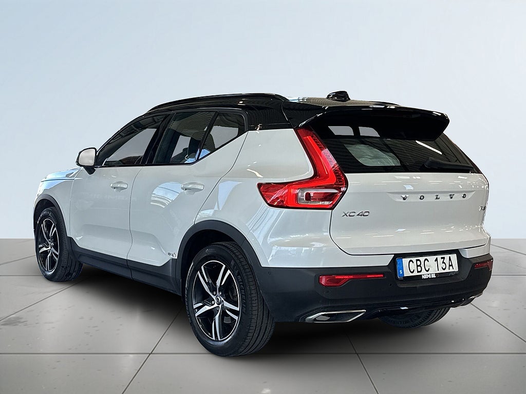 Volvo XC40 T4 AWD R-Design Automat S&V-hjul/Drag/Keyless/Carplay