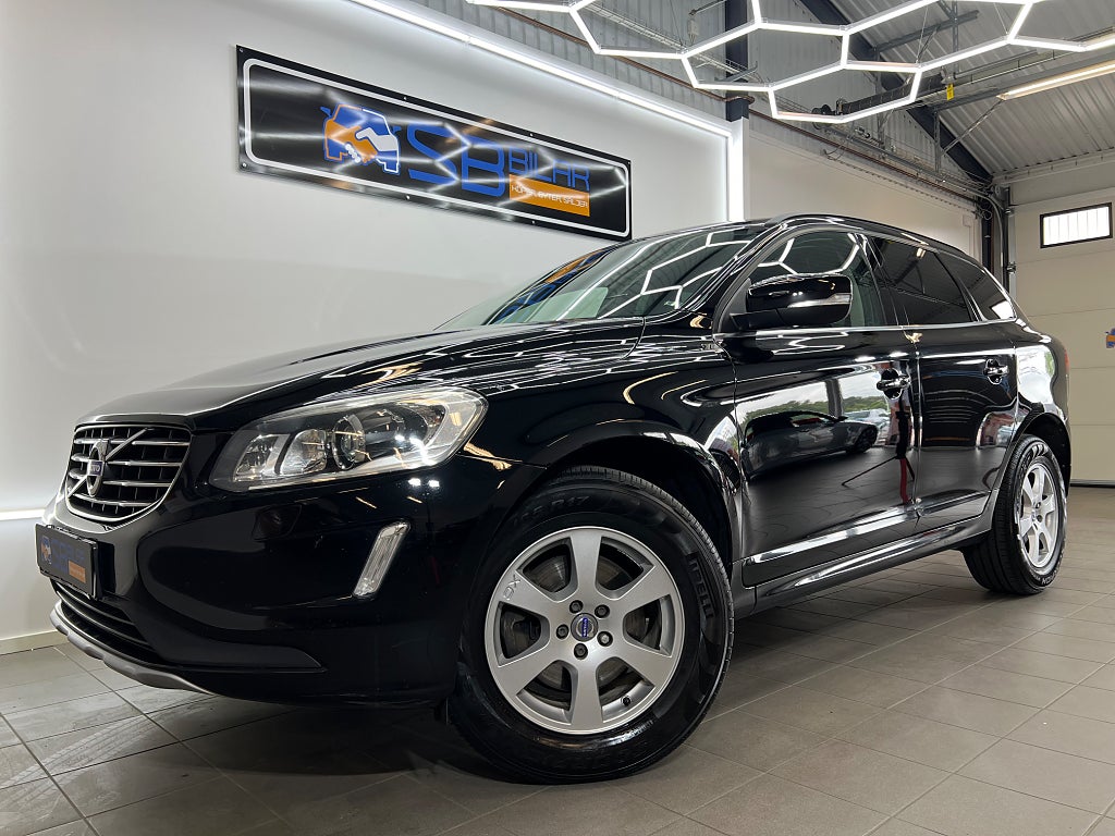 Volvo XC60 D4 AWD Manuell, 190hk Momentum Business Edition Pro