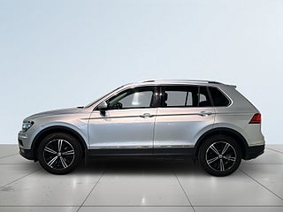 Volkswagen Tiguan 2.0 4Motion GT Drag Dvärm Kamera Psens Massage S/V-hjul – bild 4